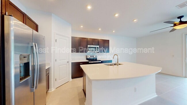 Photo - 358 Annies Pl