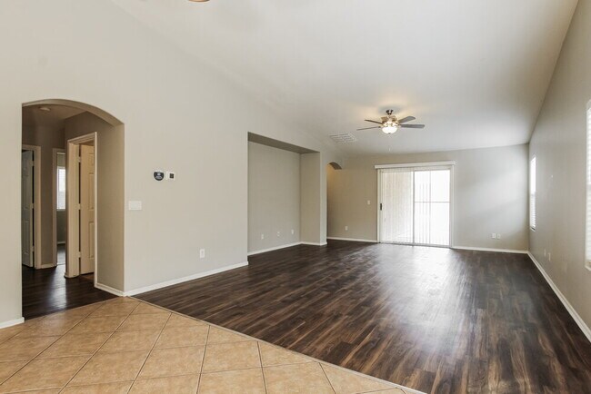 Photo - 9132 W Cordes Rd