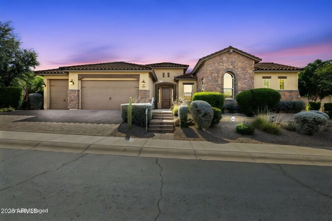 Building Photo - 5907 E Calle de Las Estrellas Rd