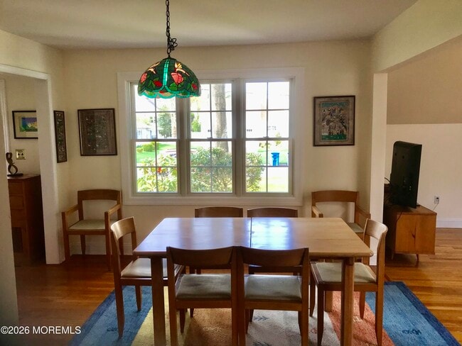 Photo - 145 Kemp Ave