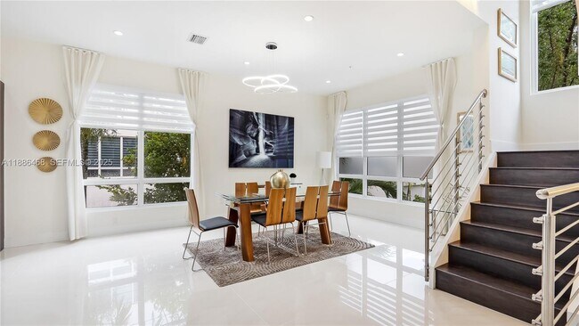 Photo - 6611 NW 105th Pl