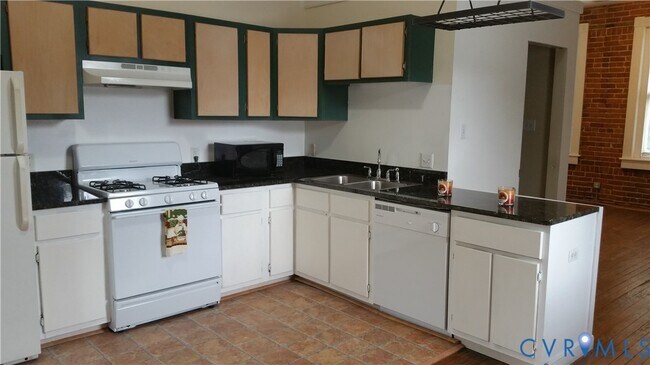 Photo - 408 W Marshall St Unit 3