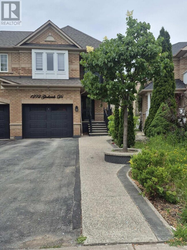 Photo - 1292 Godwick Dr