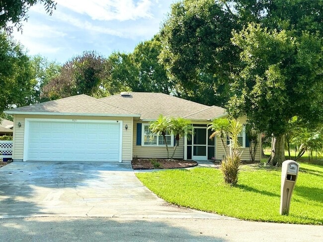 915 11th Terrace