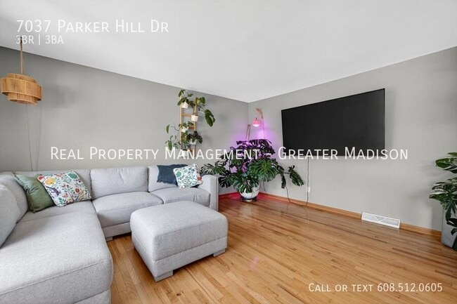 Photo - 7037 Parker Hill Dr