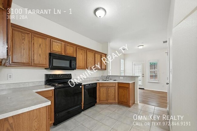 Photo - 3100 Tarrant Ln
