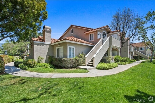 Building Photo - 18 Via Terrano Rental
