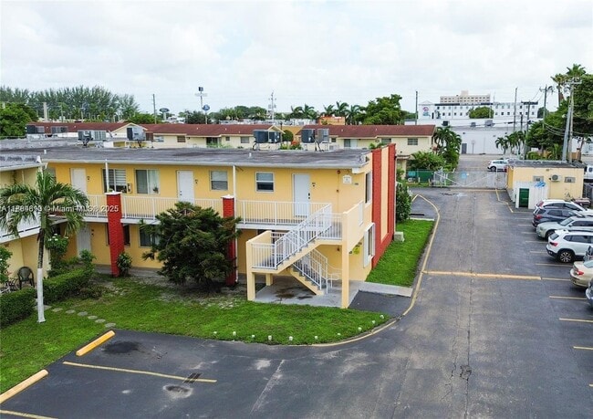 Building Photo - 1255 W 49th Pl Unit F103