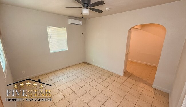 Photo - 1902 Bank St Unit 1902