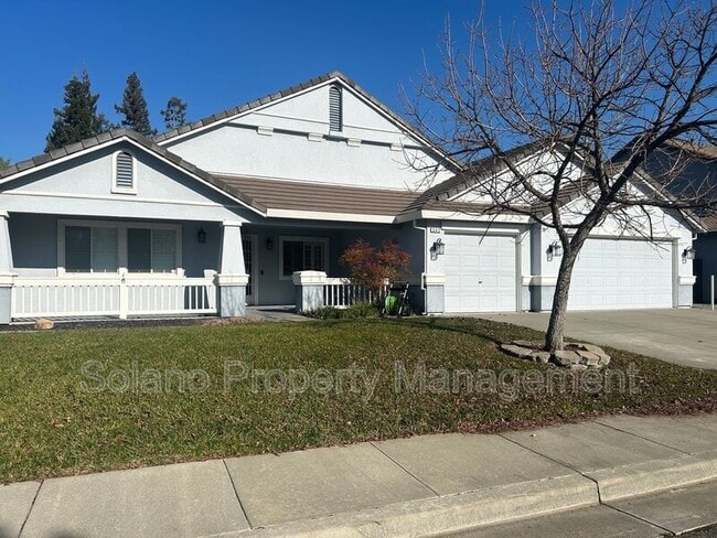 Building Photo - 542 Fiesta Ct