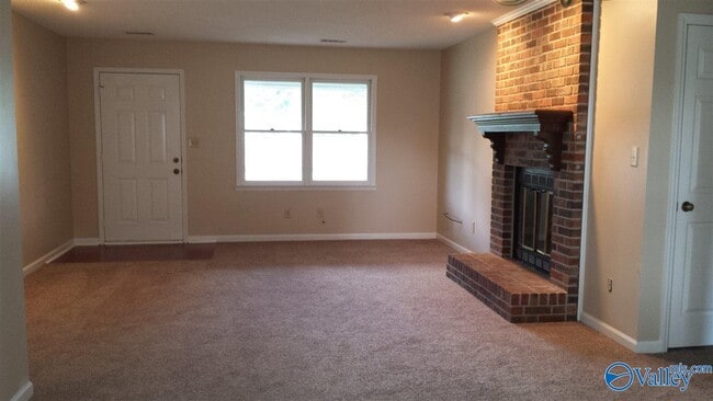 Photo - 103 Gordon Dr