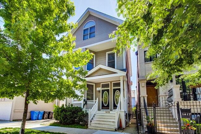 Photo - 1415 W Barry Ave Townhome