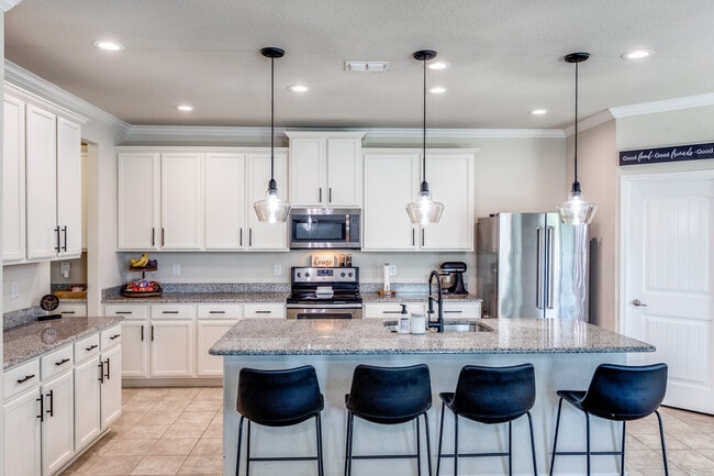 Photo - 1000 Marietta Ln