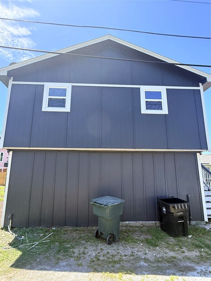 Photo - 2919 Avenue K