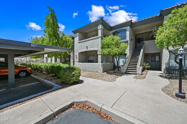 Building Photo - 15095 N Thompson Peak Pkwy Unit 2003 Rental