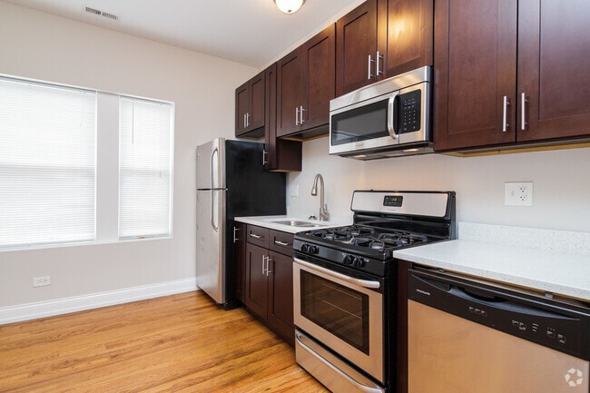 Building Photo - 4909 W Cuyler Ave Unit 1 Rental