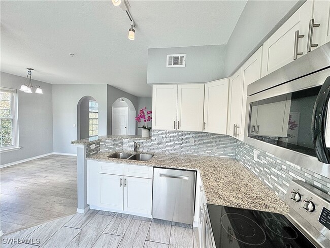 Building Photo - 23520 Walden Center Dr Unit 303 Rental