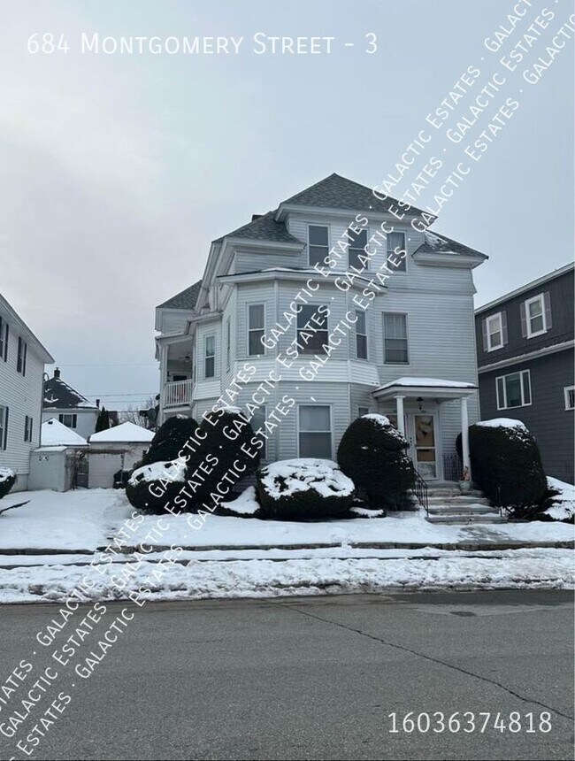 Newly Renovated 3 Bedroom 1 Bathroom - Newly Renovated 3 Bedroom 1 Bathroom Apartment Unit 3