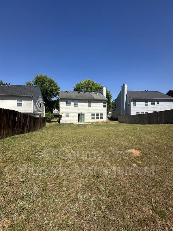 Photo - 2274 Silver Maple Cir