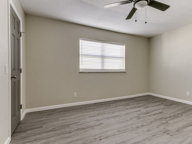Aspen Way Apartments