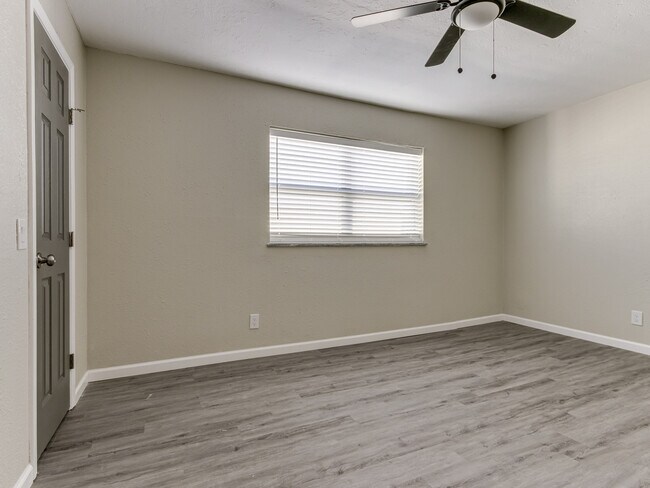 Photo - Aspen Way Apartments