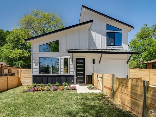Building Photo - 1710 Adina St Rental
