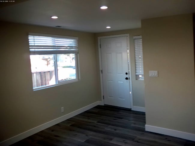 Photo - 711 Cayuga St