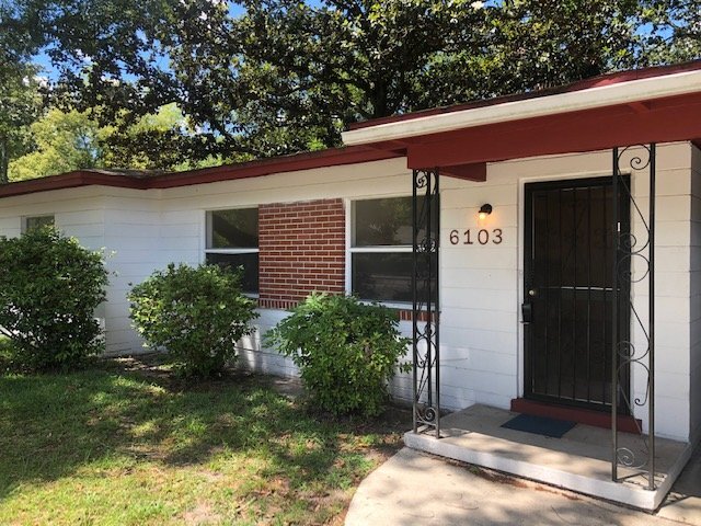 Photo - Convenient Cedar Hills Living Near Shopping & Major Roads