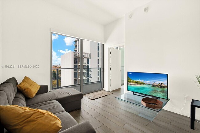 Photo - 1600 SW 1st Ave Unidad 804