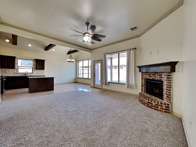 Photo - 20611 Frontier Pl