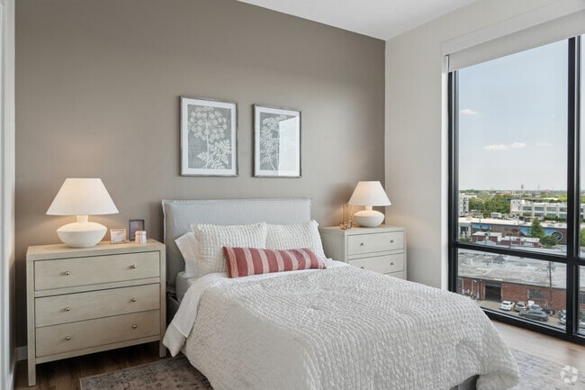 2BR, 2BA - 1,068SF - Second Bedroom