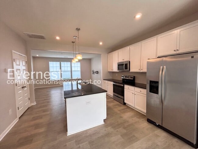 Photo - 7731 Leeds Castle Ln