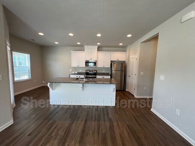 Photo - 661 Dobhill Ln Unit 661