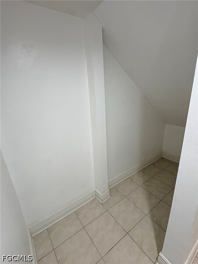 Photo - 3636 Pine Oak Cir