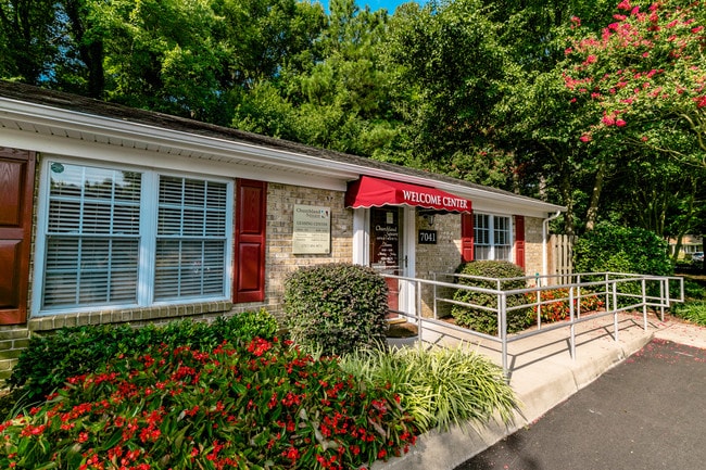 Welcoming Leasing Center - Churchland Square