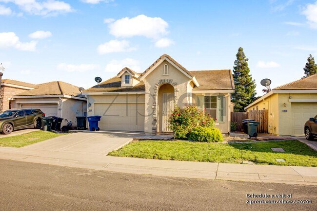 Photo - 1834 Zurlo Way