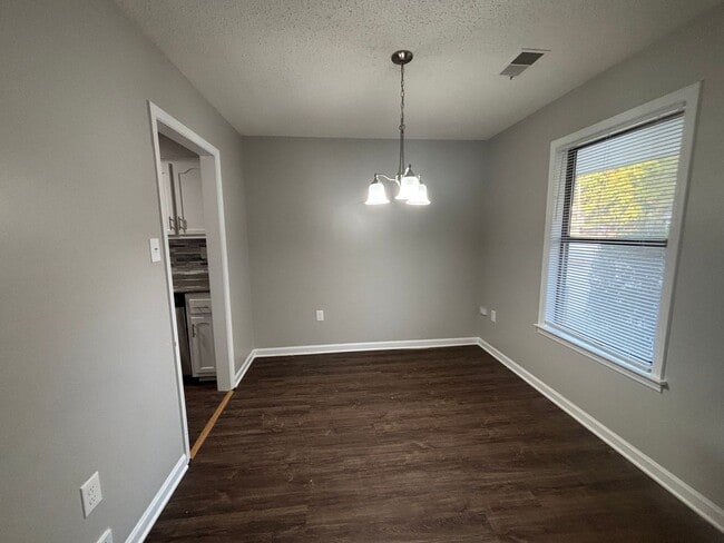 Photo - 6333 Green Grove Dr