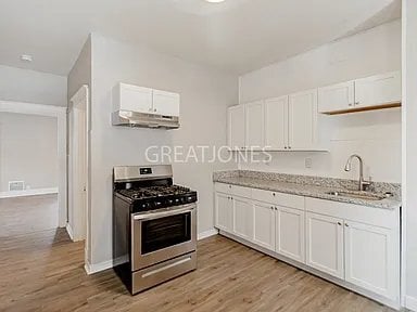 Photo - 4128 Schiller Pl