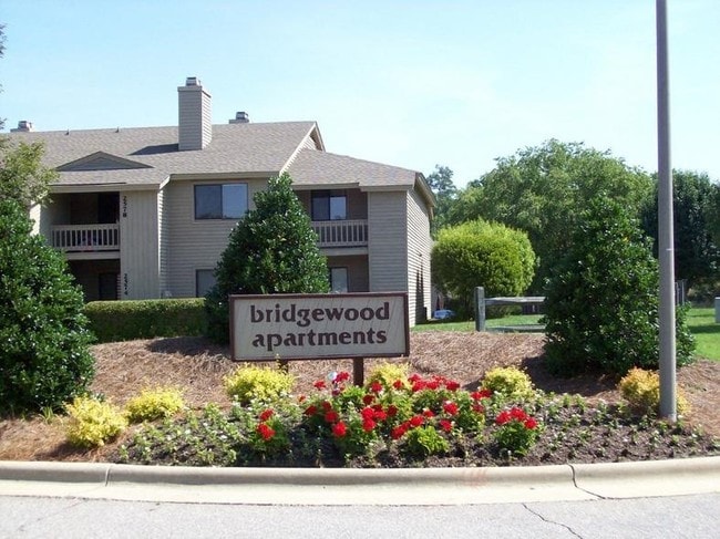 Bridgewood Apartments - Bridgewood Apartments