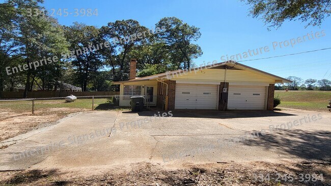 Photo - 2500 Neal Metcalf Rd