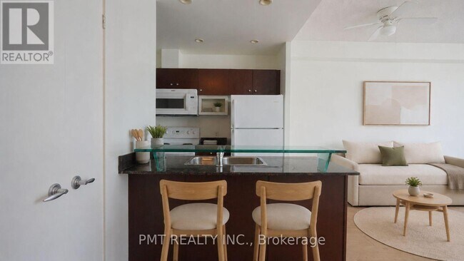 Photo - 208 Queens Quay W Unit 2401