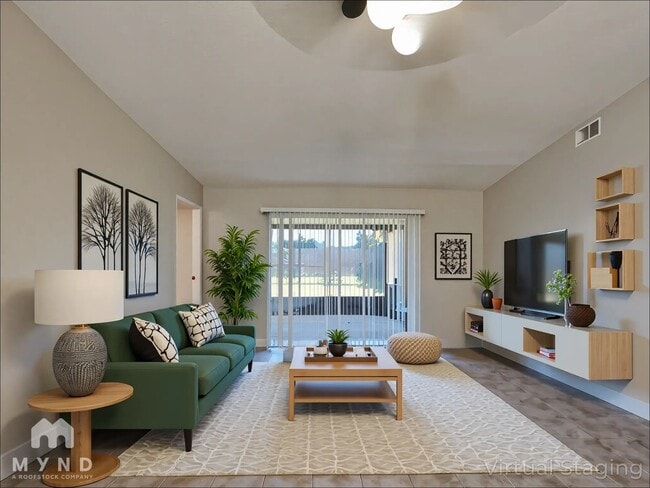 Building Photo - 712 Stillview Cir