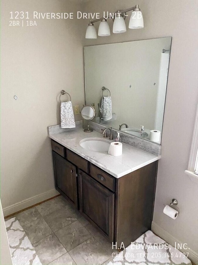 Photo - 1231 Riverside Dr Unidad 2B