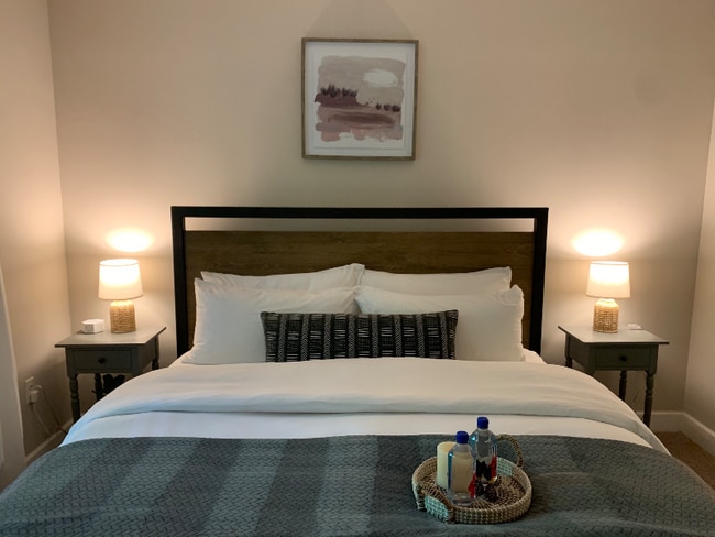 Photo - 740 Zumstein Ln Unidad Apt. 103