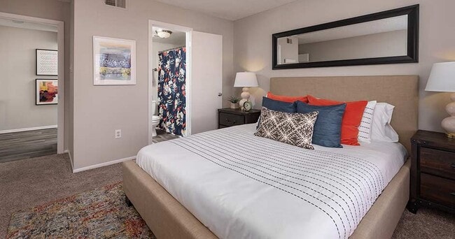 River Vista Apartments