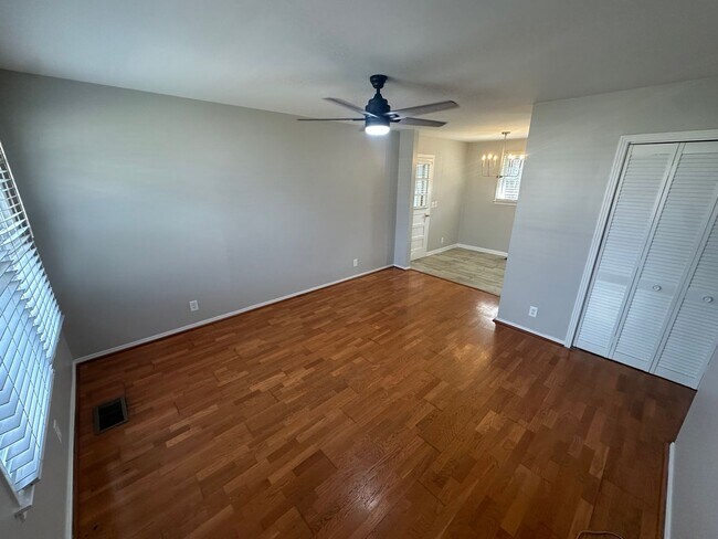 Photo - FOR LEASE - 3 bed, 1 bath, 1,218 sqft single-family home in Lebanon!