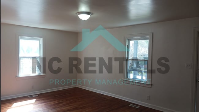 Photo - 1209 Gordon St