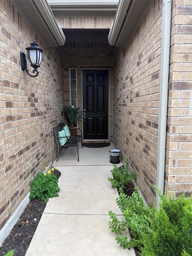 Photo - 2917 Coral Valley Dr