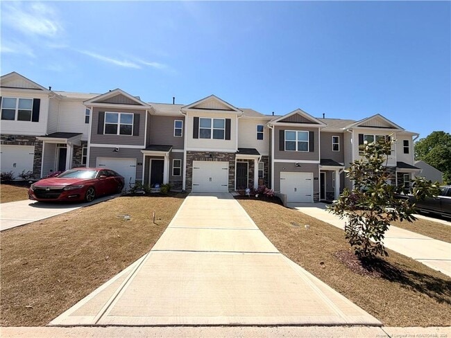 Building Photo - 106 Red Maple St