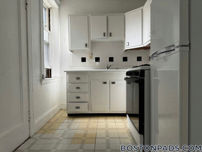 Photo - 9 James St Unit 5